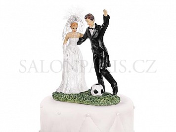 Figurka na dort Novomanželé s fotbalovým míčem