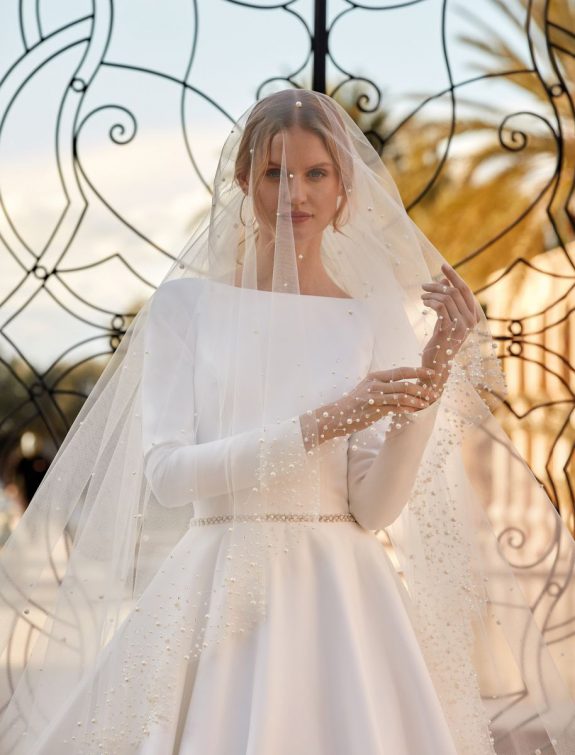 Nová kolekce svatebních šatů  2024 již v Salonu Paris